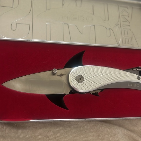NEBO SHARK KNIFE, never used! Stainless steel, carabiner & steel belt clip - Picture 5 of 5